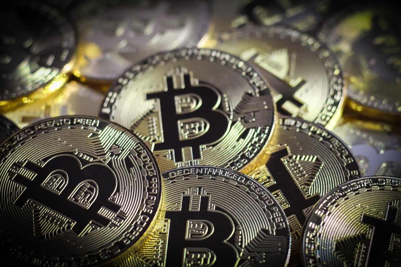 Bitcoin sluit af met zes maandelijkste groene candlesticks op rij